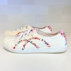 Skechers Madison Ave White Cherry Sweet Bloom Lace Up Sneakers Shoes Size 11